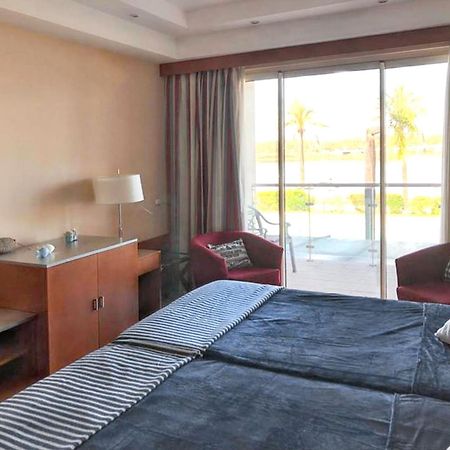 Charming Apartment In Estombar With Private Pool. Buitenkant foto