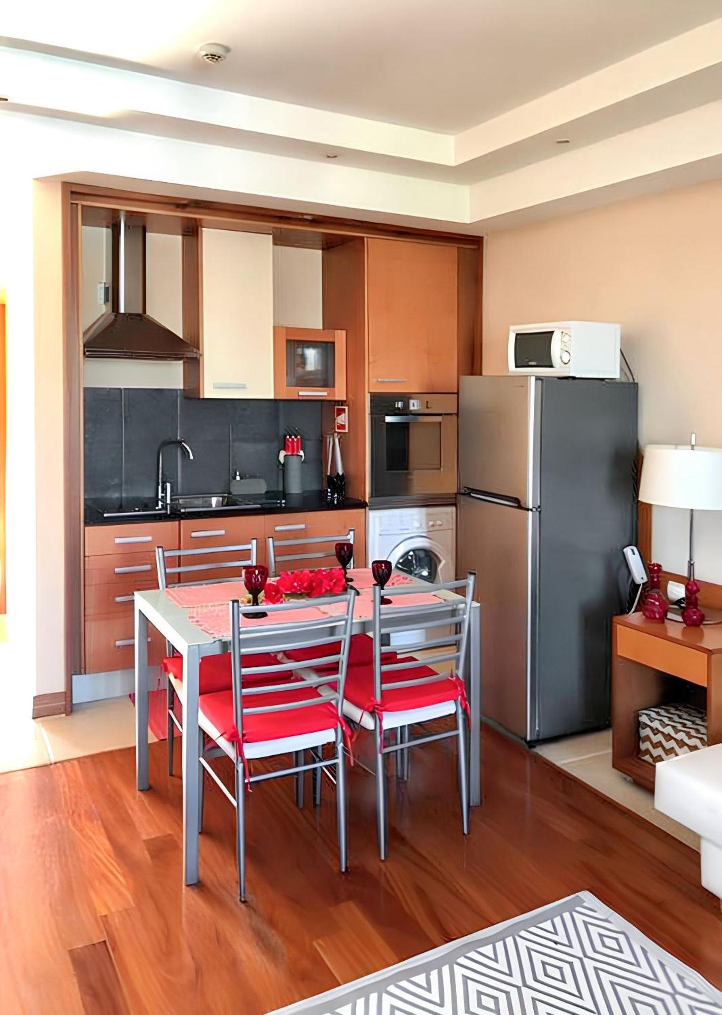 Charming Apartment In Estombar With Private Pool. Buitenkant foto