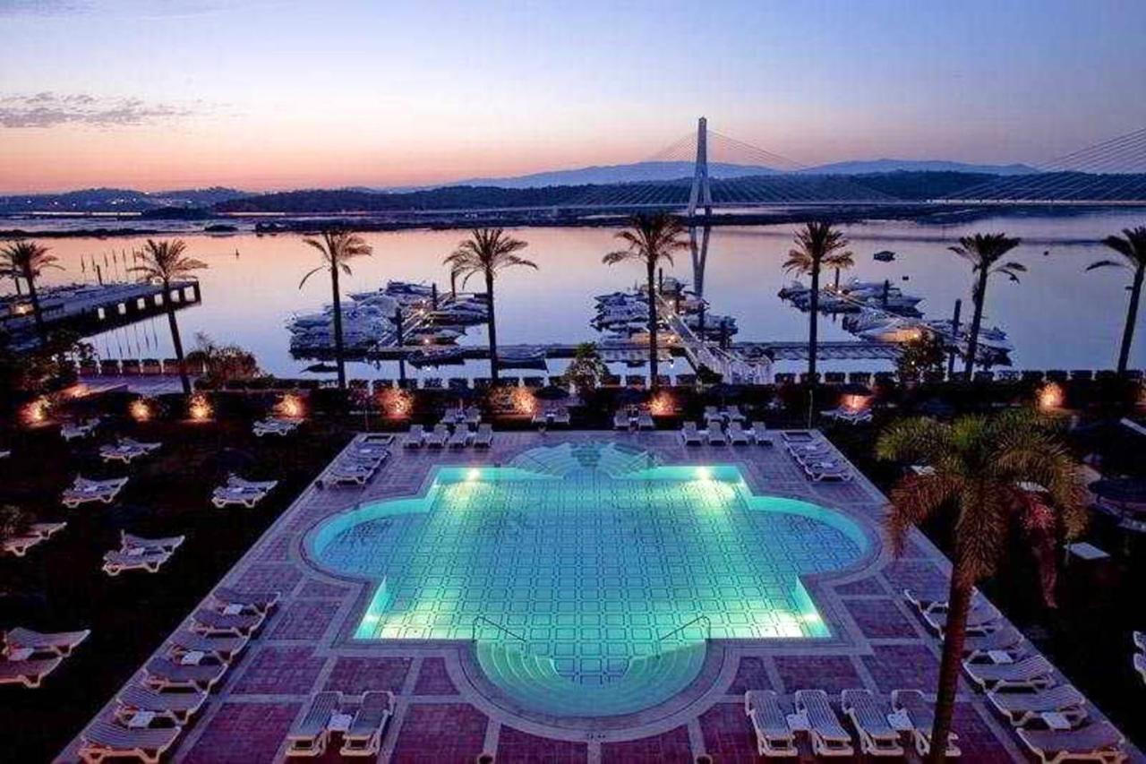 Charming Apartment In Estombar With Private Pool. Buitenkant foto